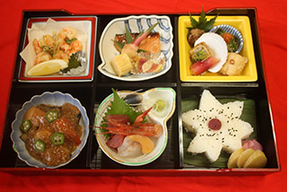 松花堂弁当